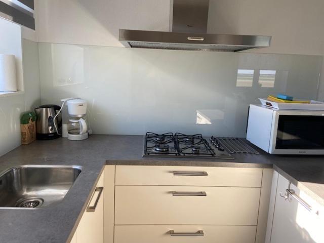 Housing De Brouwerij Bed & Breakfast Westdorpe Luaran gambar